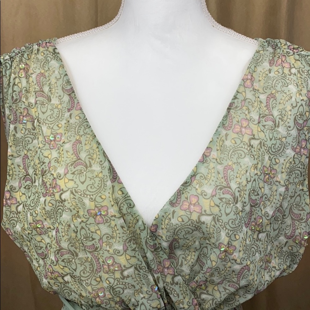 EUC Vintage top with beading By NY&CO - Picture 3 of 16
